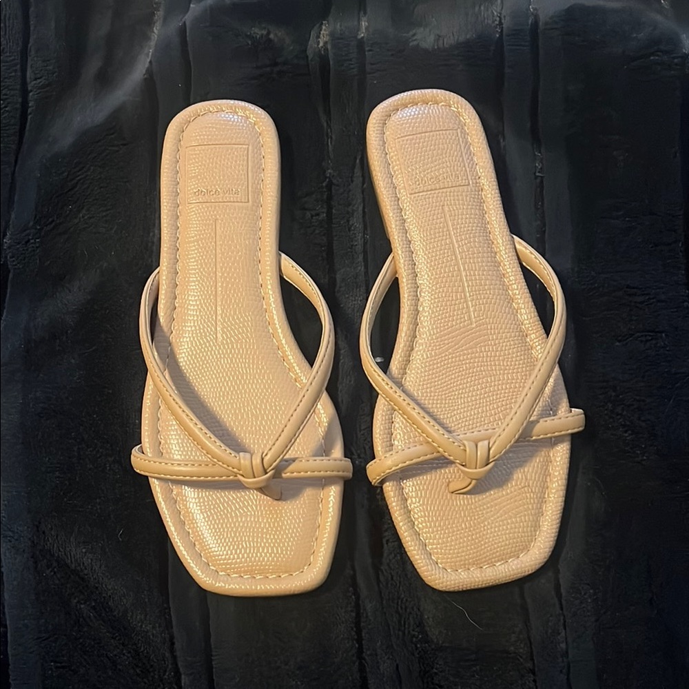 Elegant Beige Women's Sandals